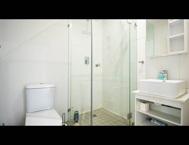 3 BEDROOM APARTMENT FOR SALE IN HARTENBOS CENTRAL